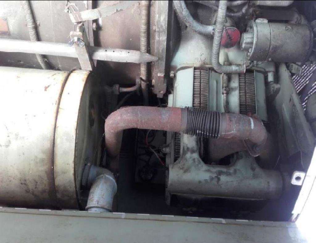 quebra-gelo/ rebocador motorizado bem conservado <br>"Hugo Lentz"-5