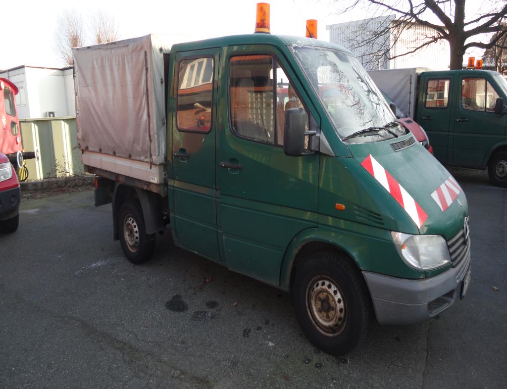 quebra-gelo/ rebocador motorizado bem conservado <br>"Hugo Lentz"-1
