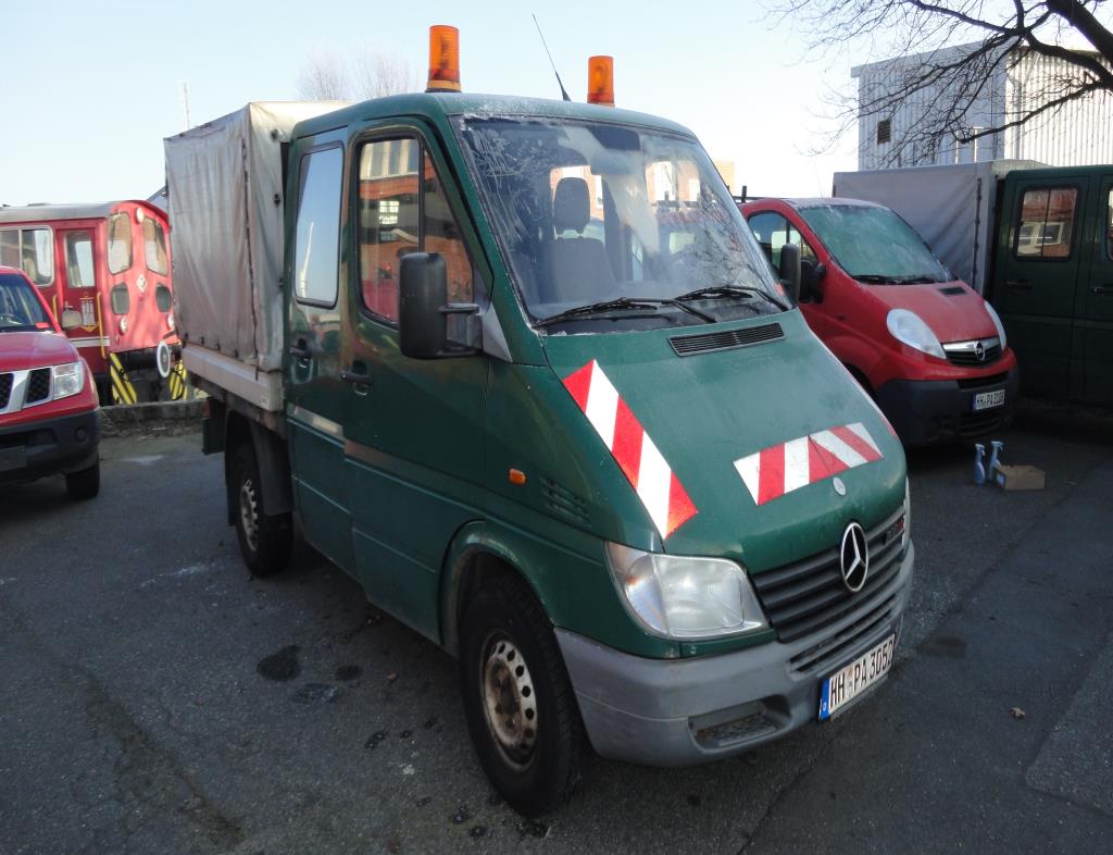 quebra-gelo/ rebocador motorizado bem conservado <br>"Hugo Lentz"-6