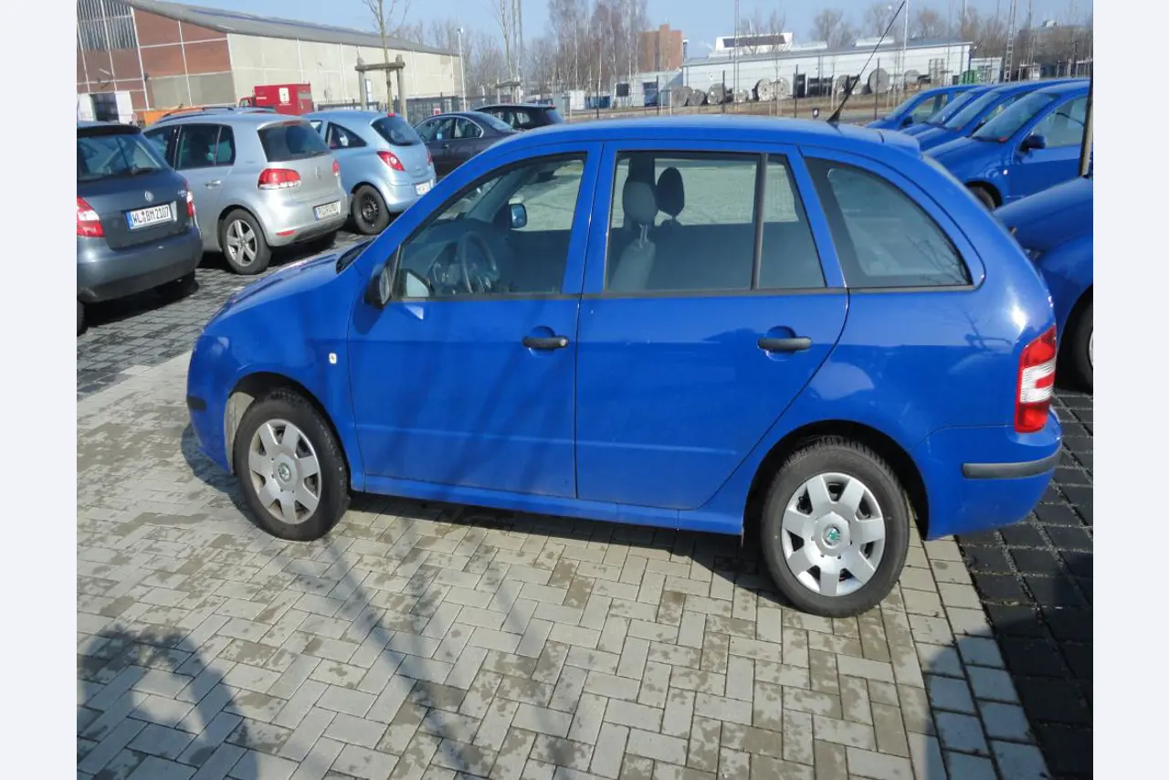quebra-gelo/ rebocador motorizado bem conservado <br>"Hugo Lentz"-1