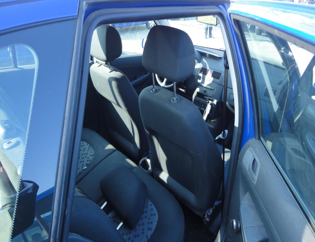 quebra-gelo/ rebocador motorizado bem conservado <br>"Hugo Lentz"-5