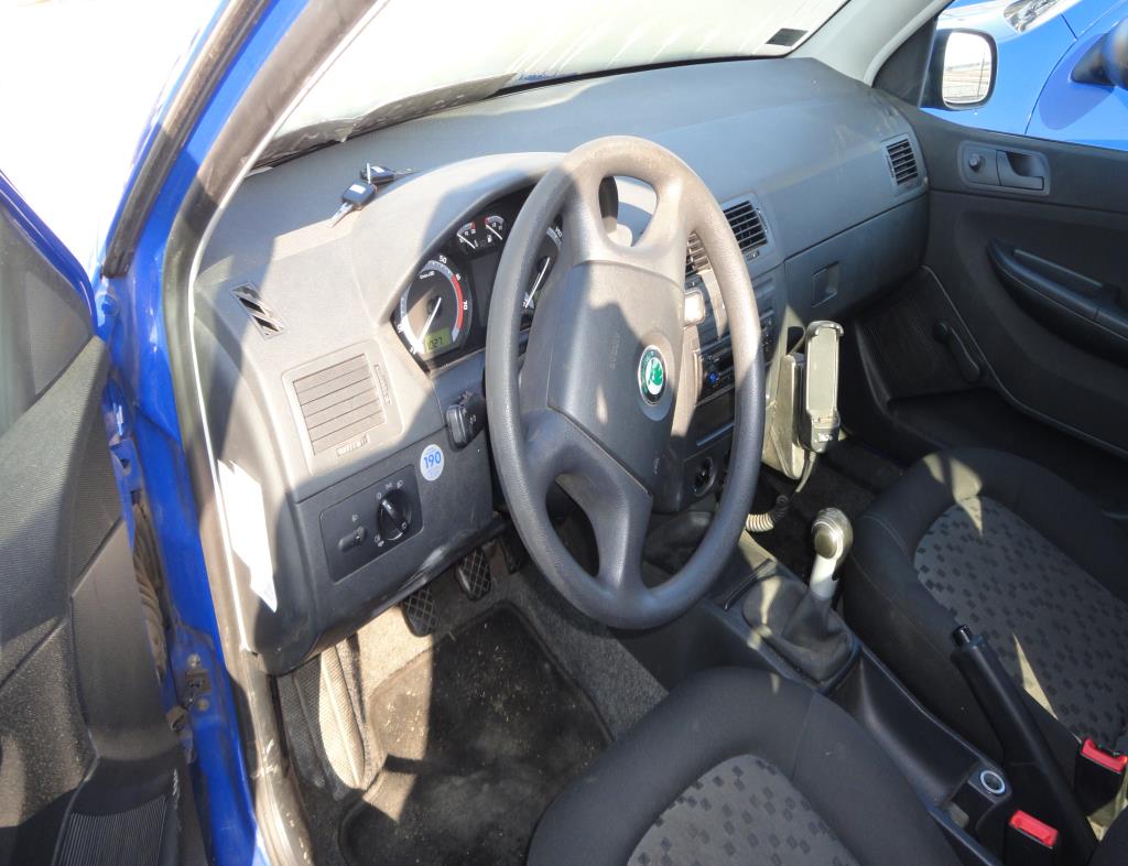 quebra-gelo/ rebocador motorizado bem conservado <br>"Hugo Lentz"-4