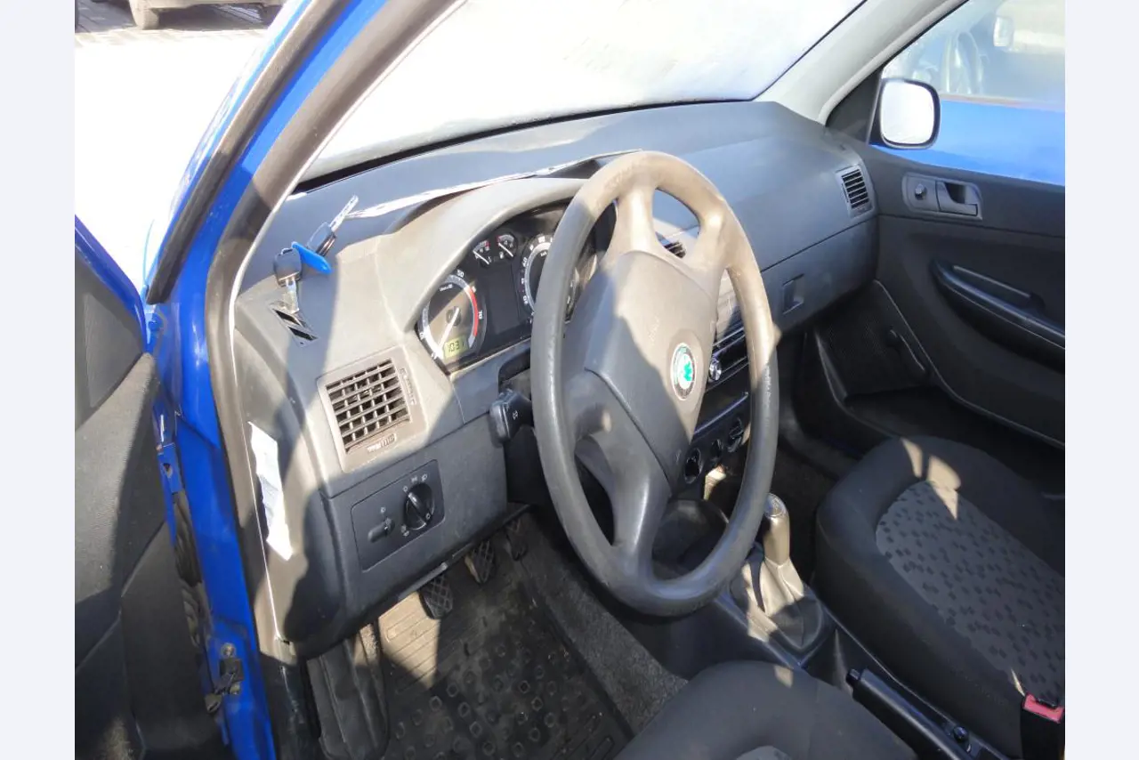 quebra-gelo/ rebocador motorizado bem conservado <br>"Hugo Lentz"-4