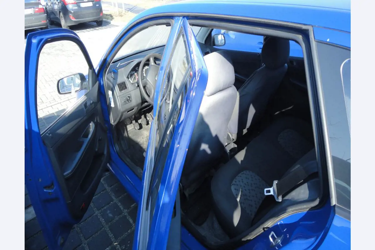 quebra-gelo/ rebocador motorizado bem conservado <br>"Hugo Lentz"-5