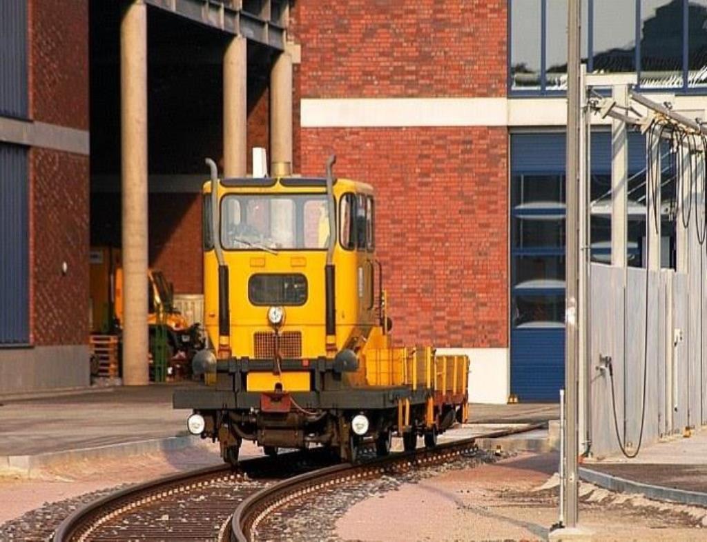 quebra-gelo/ rebocador motorizado bem conservado <br>"Hugo Lentz"-7