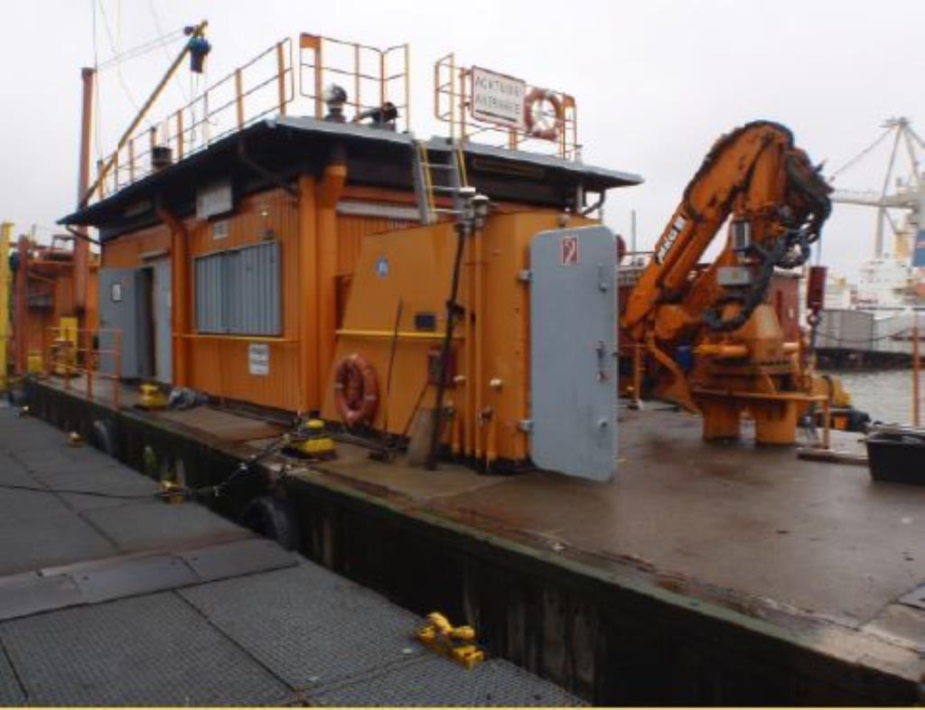 quebra-gelo/ rebocador motorizado bem conservado <br>"Hugo Lentz"-16