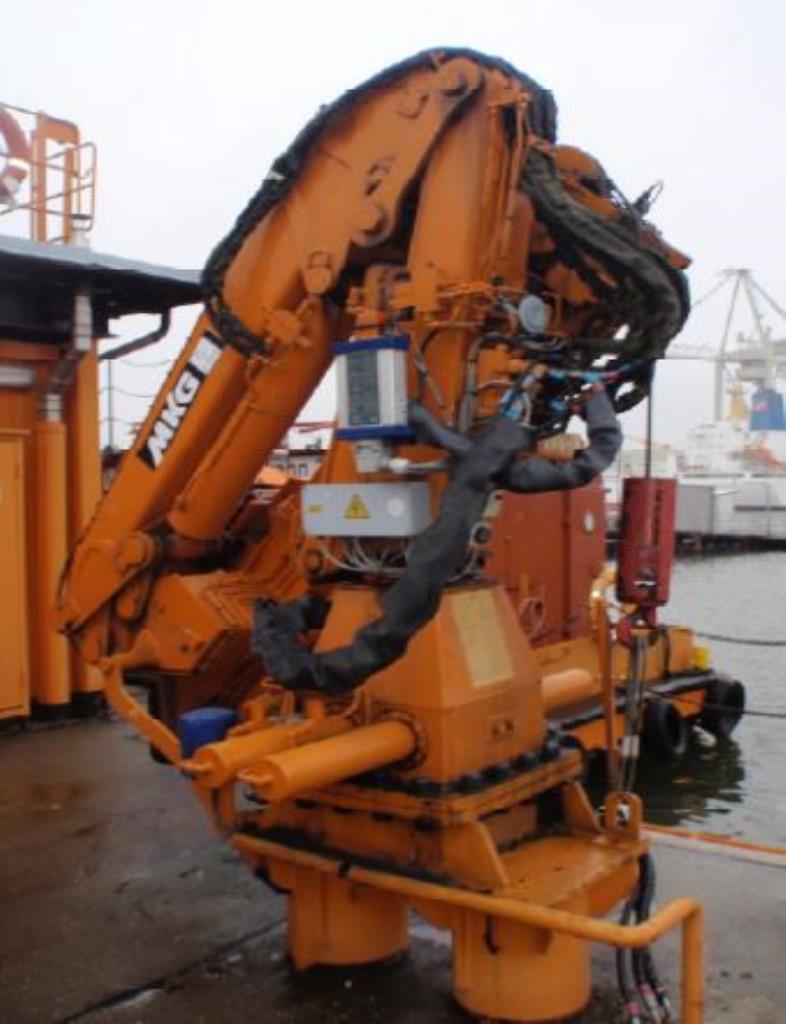 quebra-gelo/ rebocador motorizado bem conservado <br>"Hugo Lentz"-21