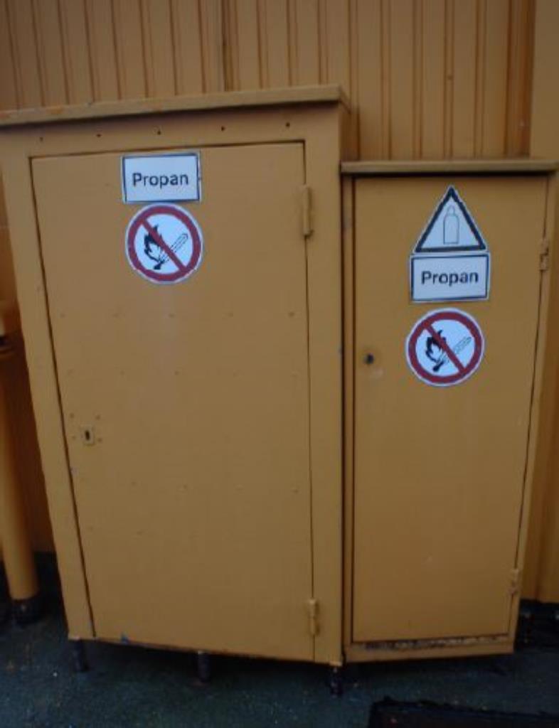 quebra-gelo/ rebocador motorizado bem conservado <br>"Hugo Lentz"-32