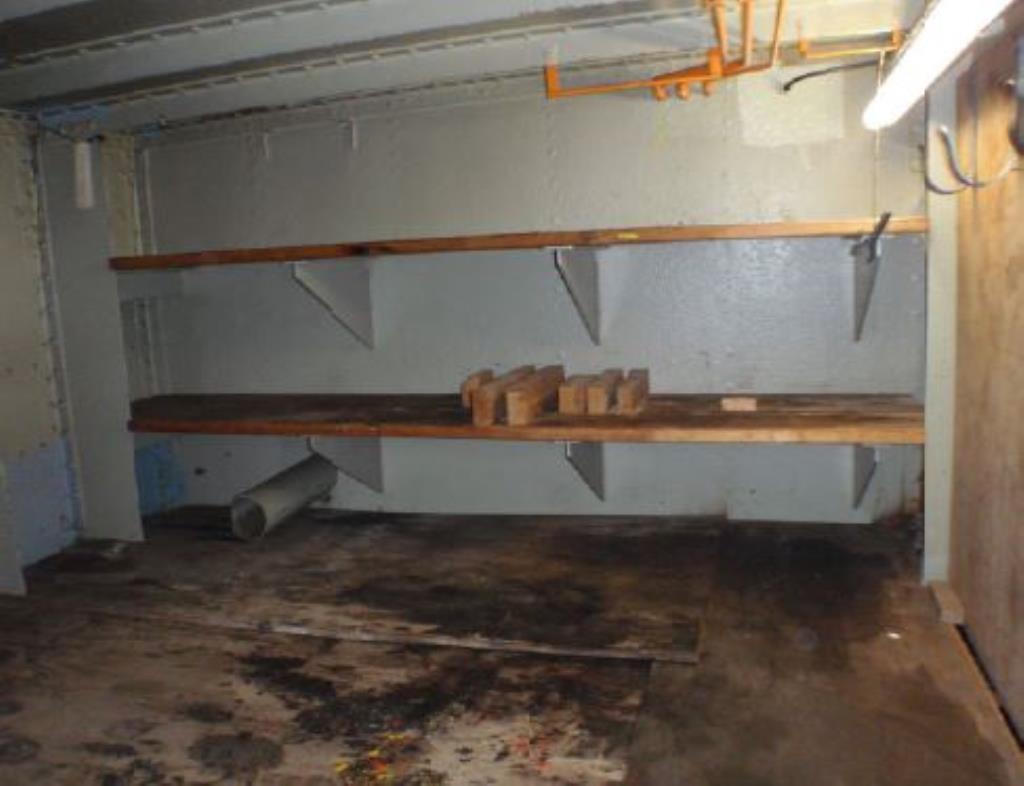 quebra-gelo/ rebocador motorizado bem conservado <br>"Hugo Lentz"-45