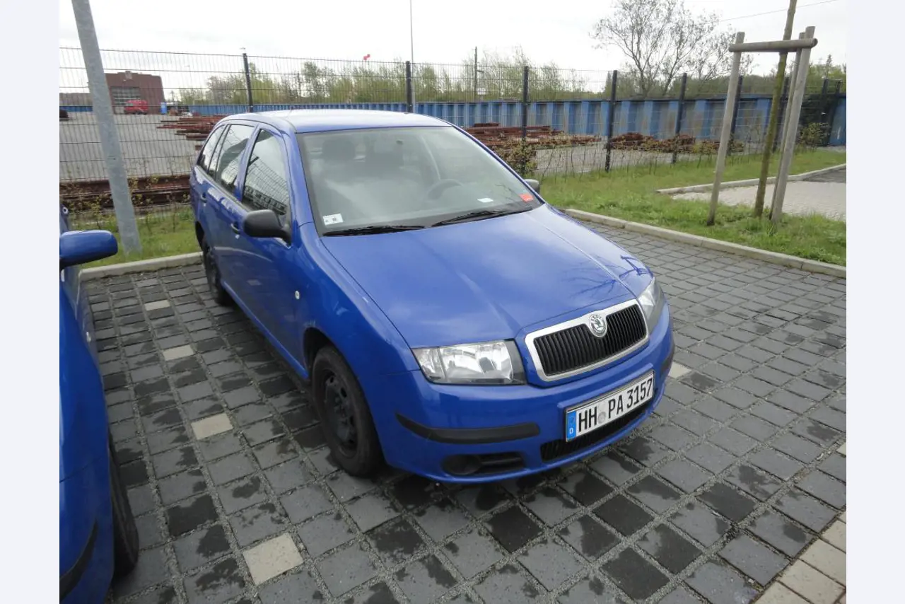 quebra-gelo/ rebocador motorizado bem conservado <br>"Hugo Lentz"-3