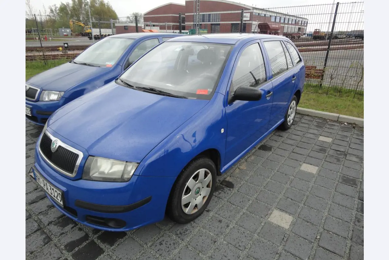 quebra-gelo/ rebocador motorizado bem conservado <br>"Hugo Lentz"-3