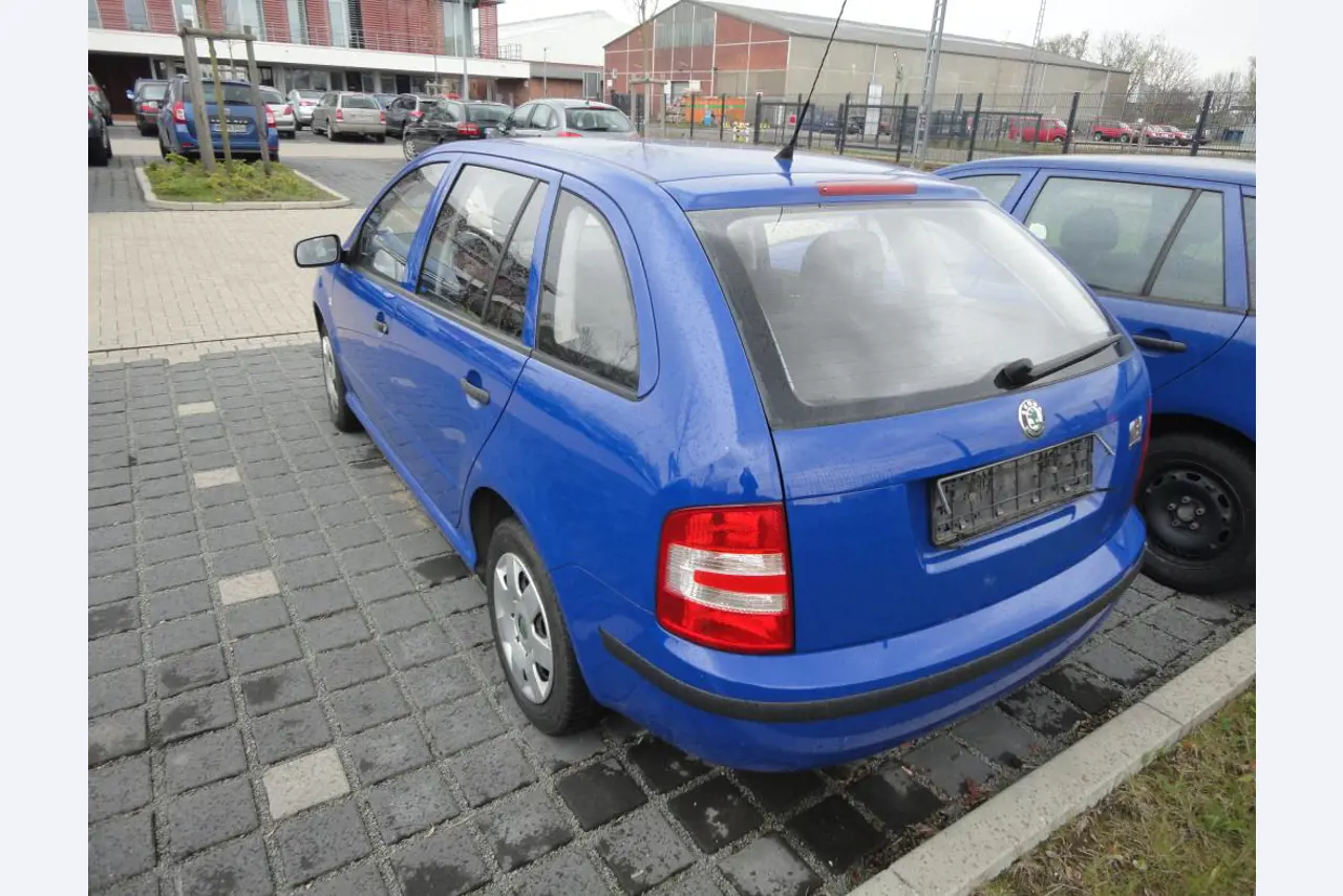 quebra-gelo/ rebocador motorizado bem conservado <br>"Hugo Lentz"-5