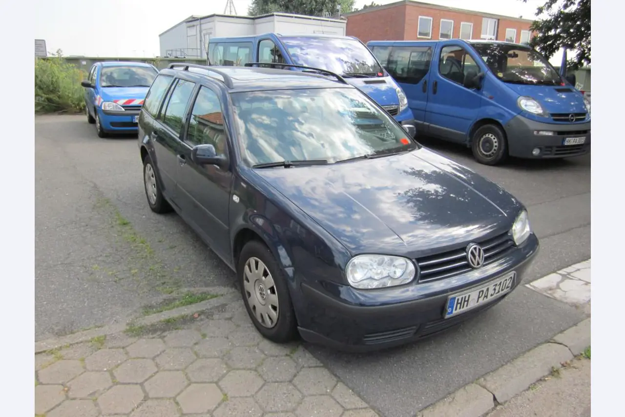 quebra-gelo/ rebocador motorizado bem conservado <br>"Hugo Lentz"-1