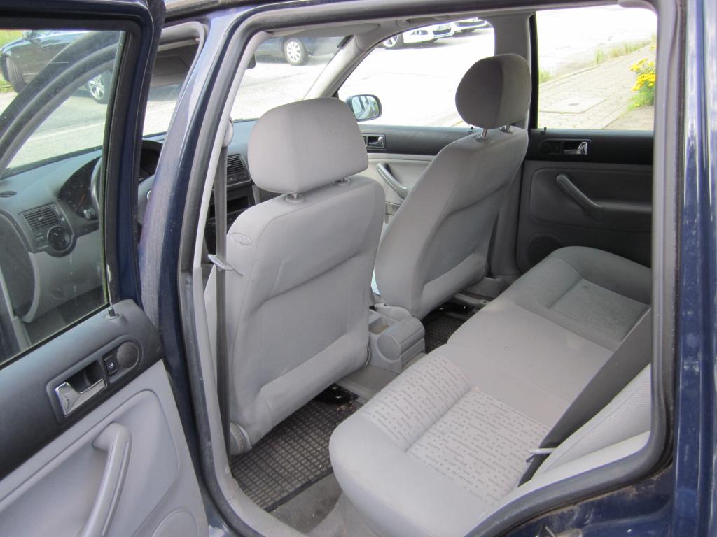 quebra-gelo/ rebocador motorizado bem conservado <br>"Hugo Lentz"-6