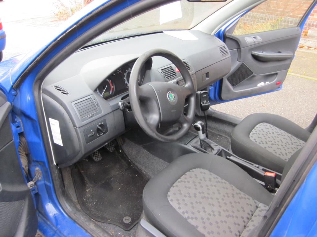 quebra-gelo/ rebocador motorizado bem conservado <br>"Hugo Lentz"-5