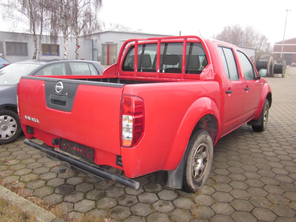 Well-maintained equipment of the port railway-4