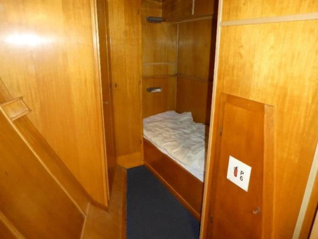 quebra-gelo/ rebocador motorizado bem conservado <br>"Hugo Lentz"-14