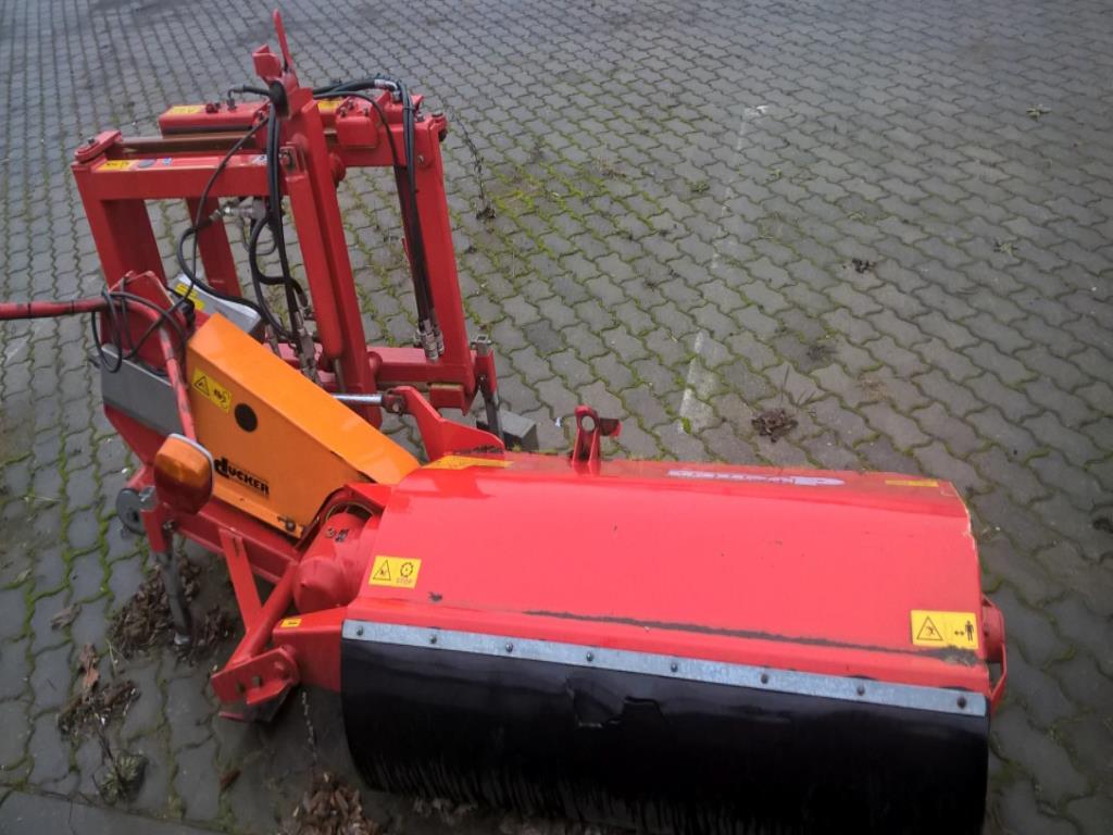 quebra-gelo/ rebocador motorizado bem conservado <br>"Hugo Lentz"-1