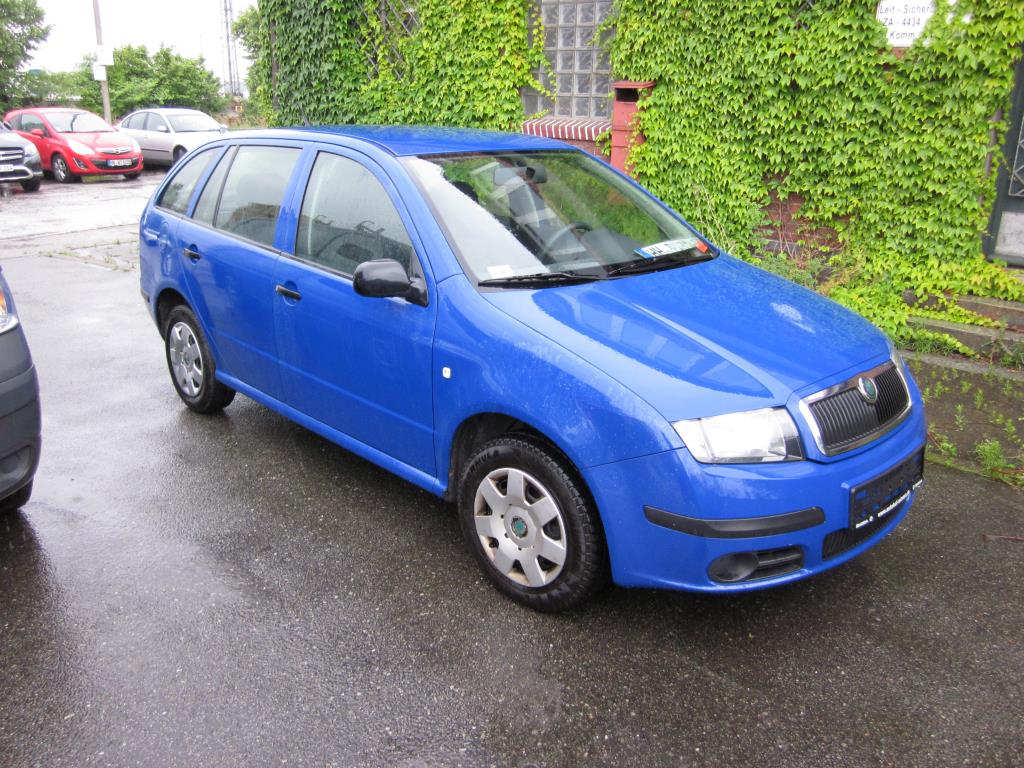 quebra-gelo/ rebocador motorizado bem conservado <br>"Hugo Lentz"-1