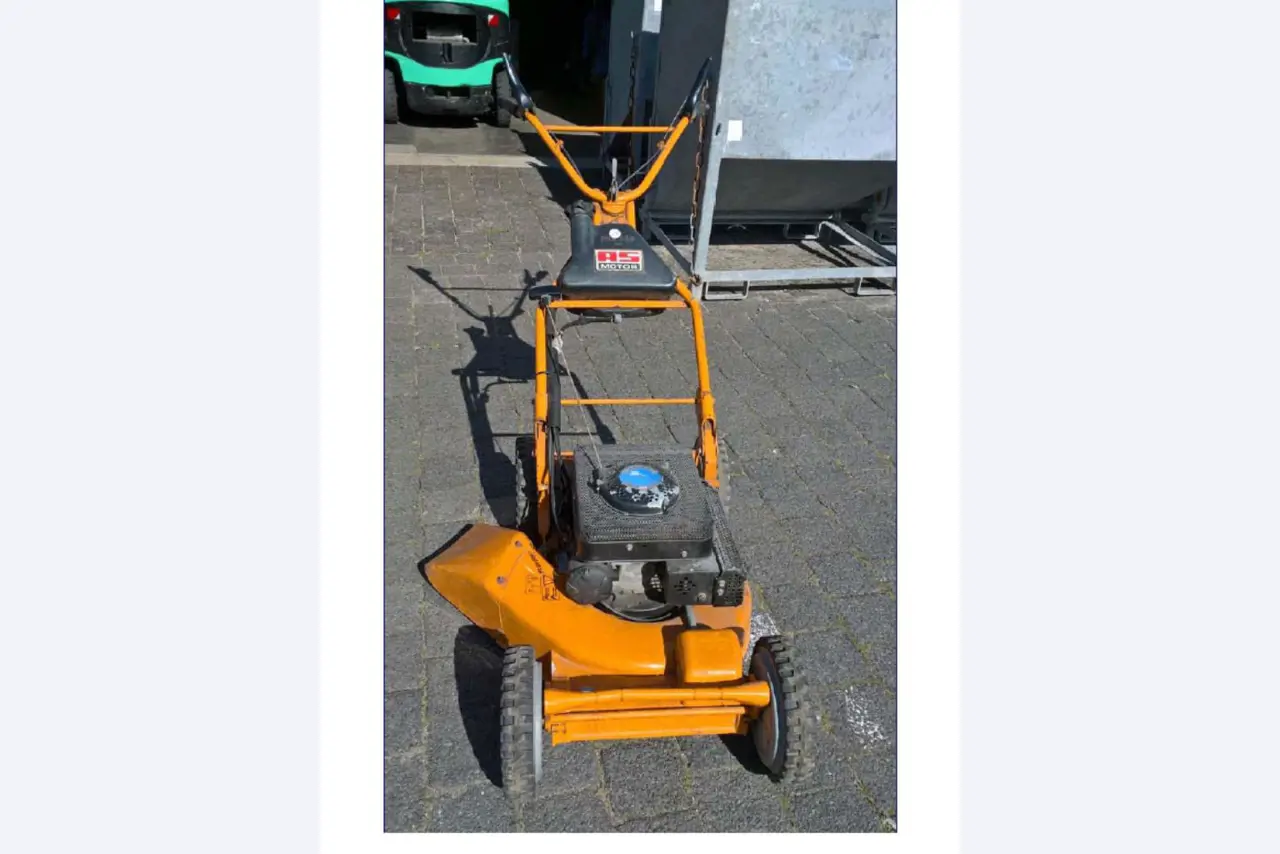 gepflegter Eisbrecher/ Motorschlepper <br>"Hugo Lentz"-4