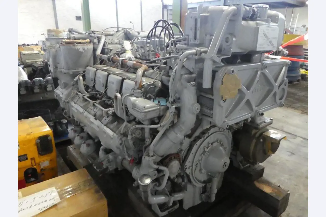 quebra-gelo/ rebocador motorizado bem conservado <br>"Hugo Lentz"-3
