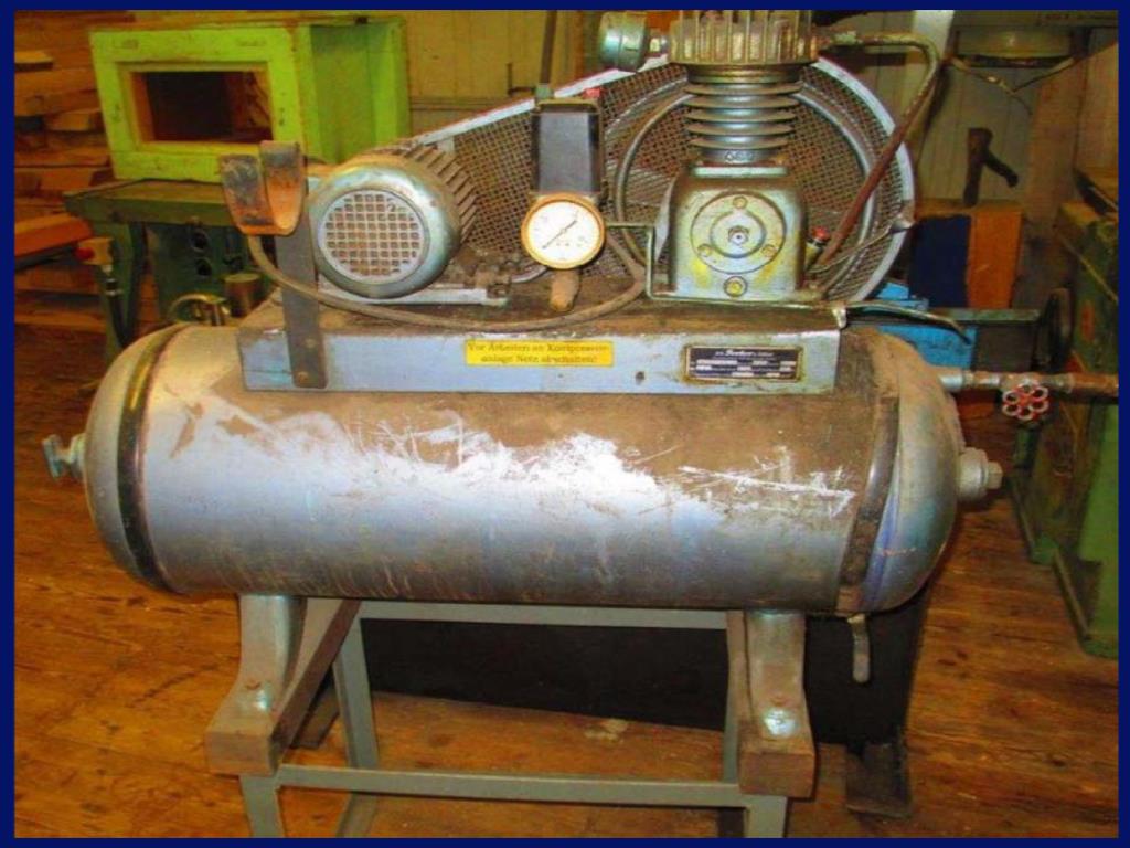 quebra-gelo/ rebocador motorizado bem conservado <br>"Hugo Lentz"-9