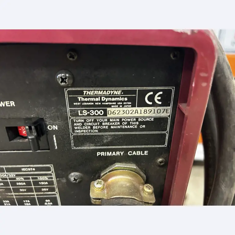 equipamento técnico bem conservado da zona portuária-4