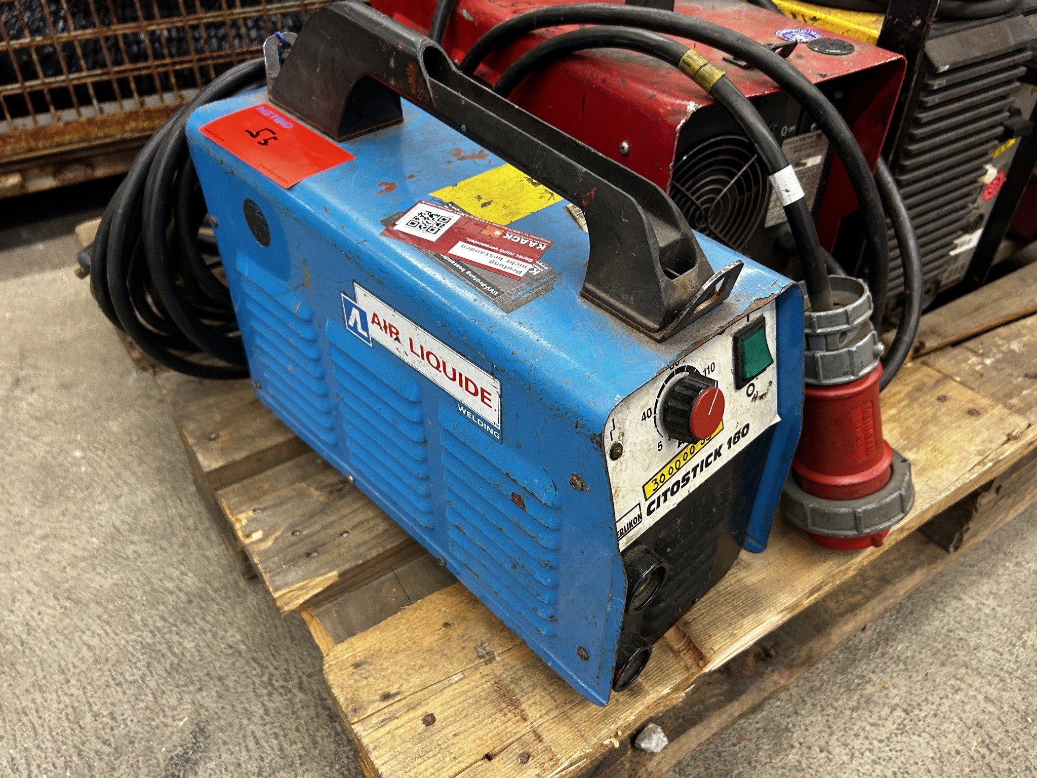 Oprema za delavnico/inštalatersko opremo z območja pristanišča-1