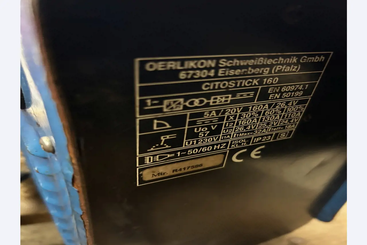 goed onderhouden technische uitrusting van het havengebied-5