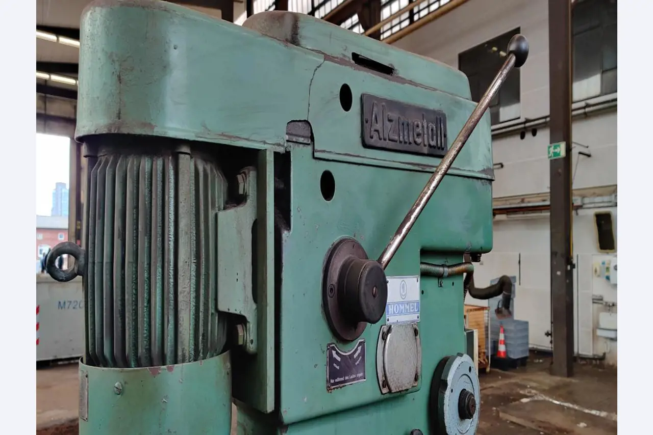 Workshop/plumbing equipment from the harbour area-10