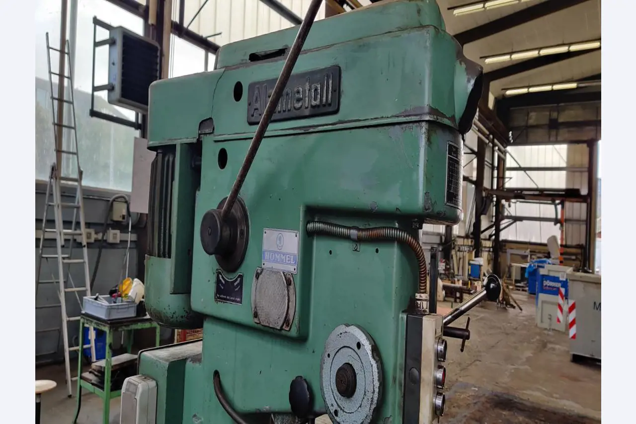 Workshop/plumbing equipment from the harbour area-1