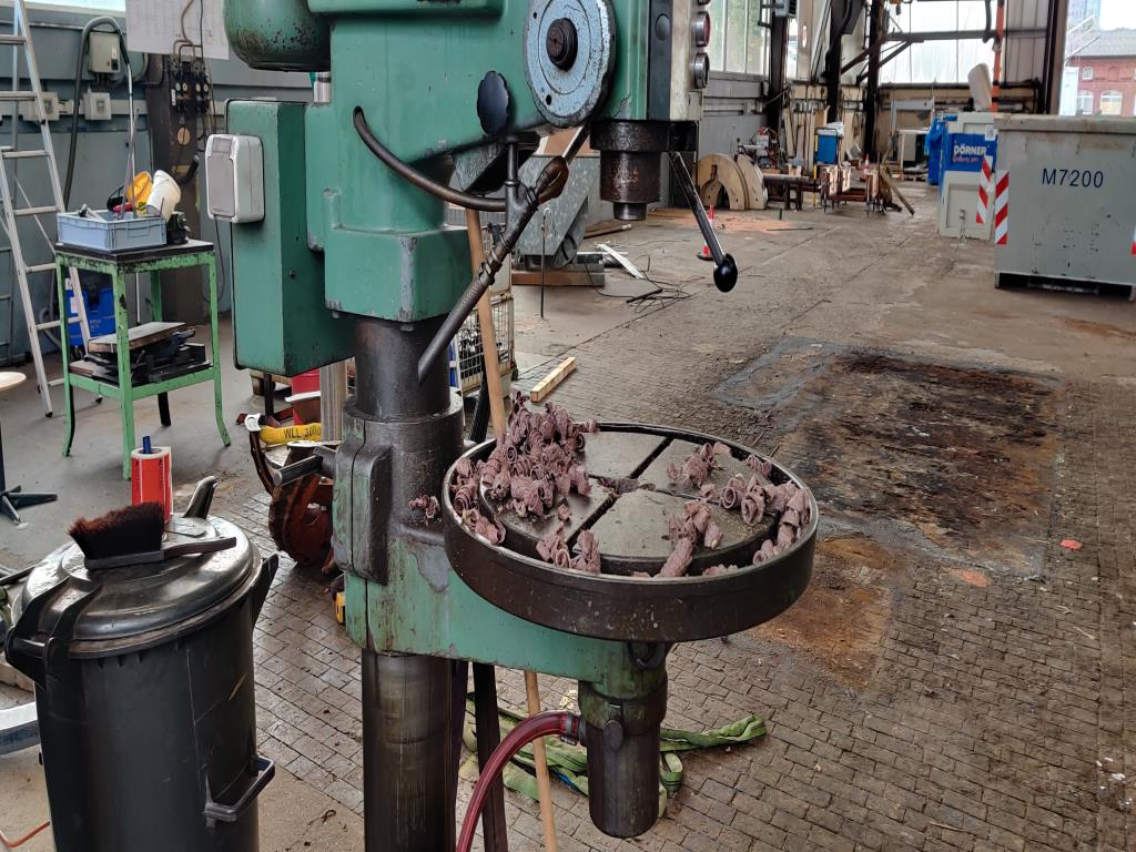 Oprema za delavnico/inštalatersko opremo z območja pristanišča-8