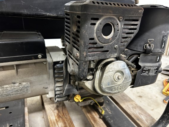 Working ship (direction finding boat) "Deepenschriewer IV" <br>and living barge "WS 3"-4