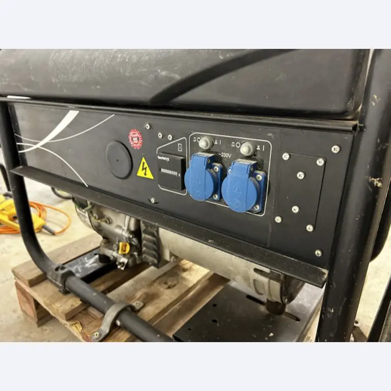 Working ship (direction finding boat) "Deepenschriewer IV" <br>and living barge "WS 3"-5