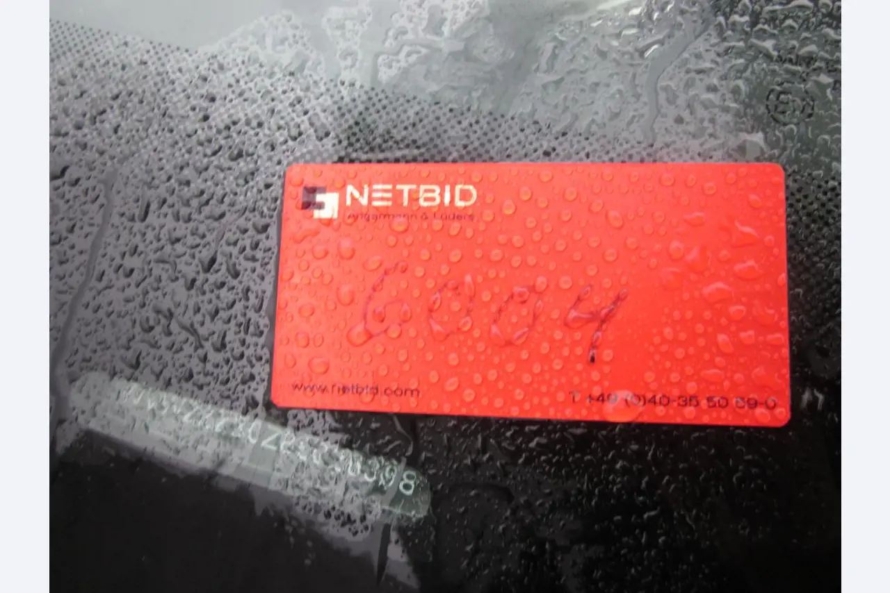 Hafenfahrzeuge/ Pontons-2