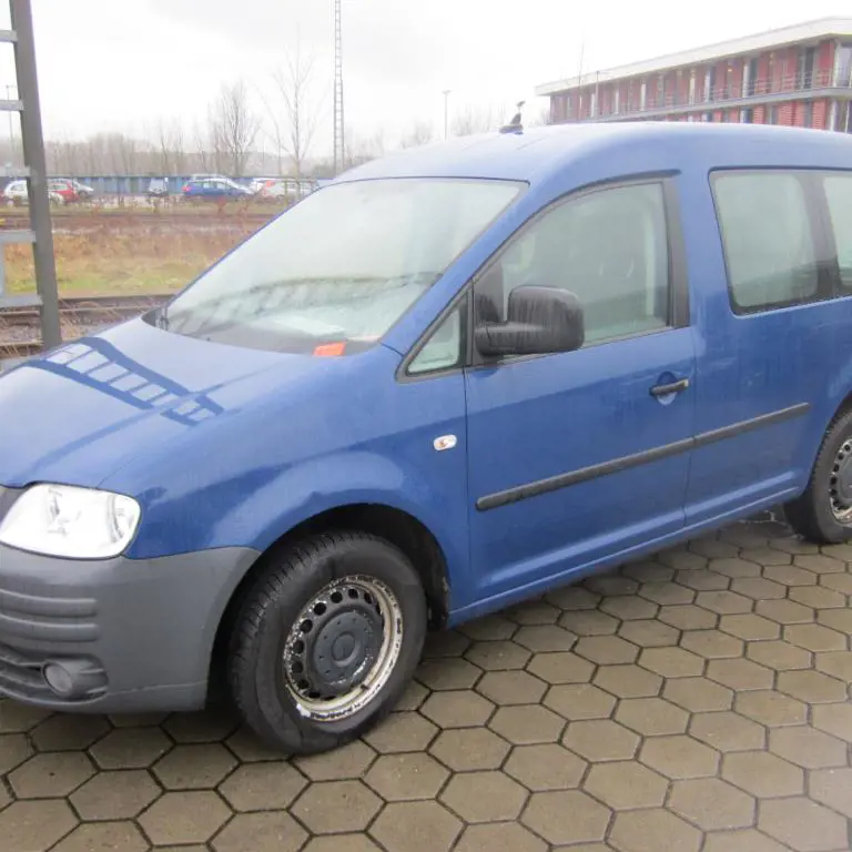 car VW Caddy TDI