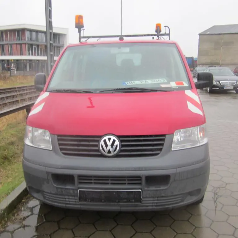 Přepravník aut uzavřen VW 7HCA