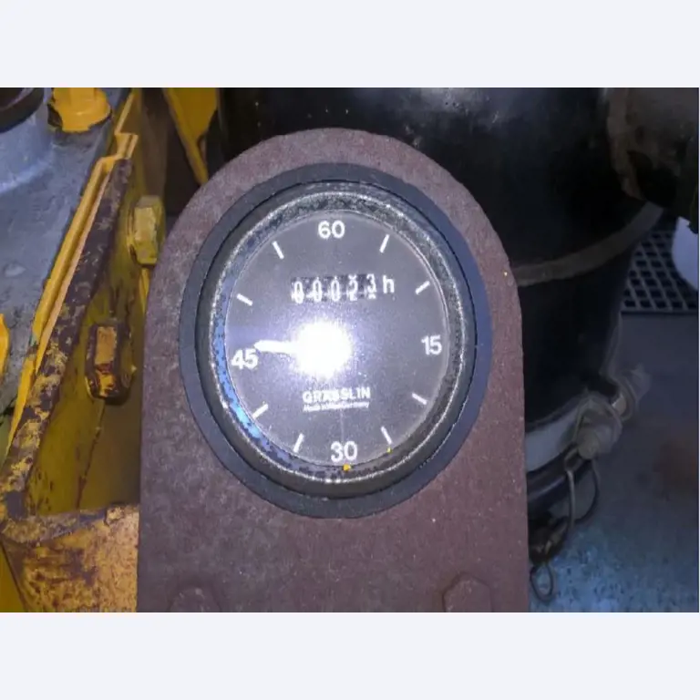 Hafenfahrzeuge/ Pontons-20