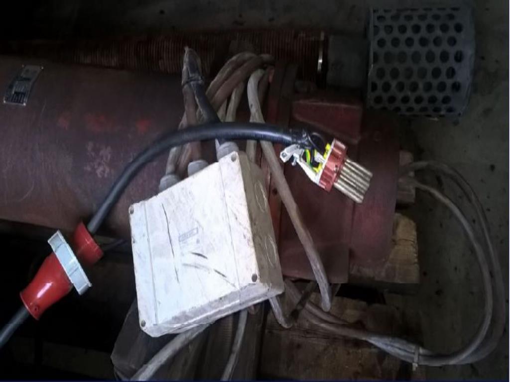 harbor watercrafts/ pontoons-39