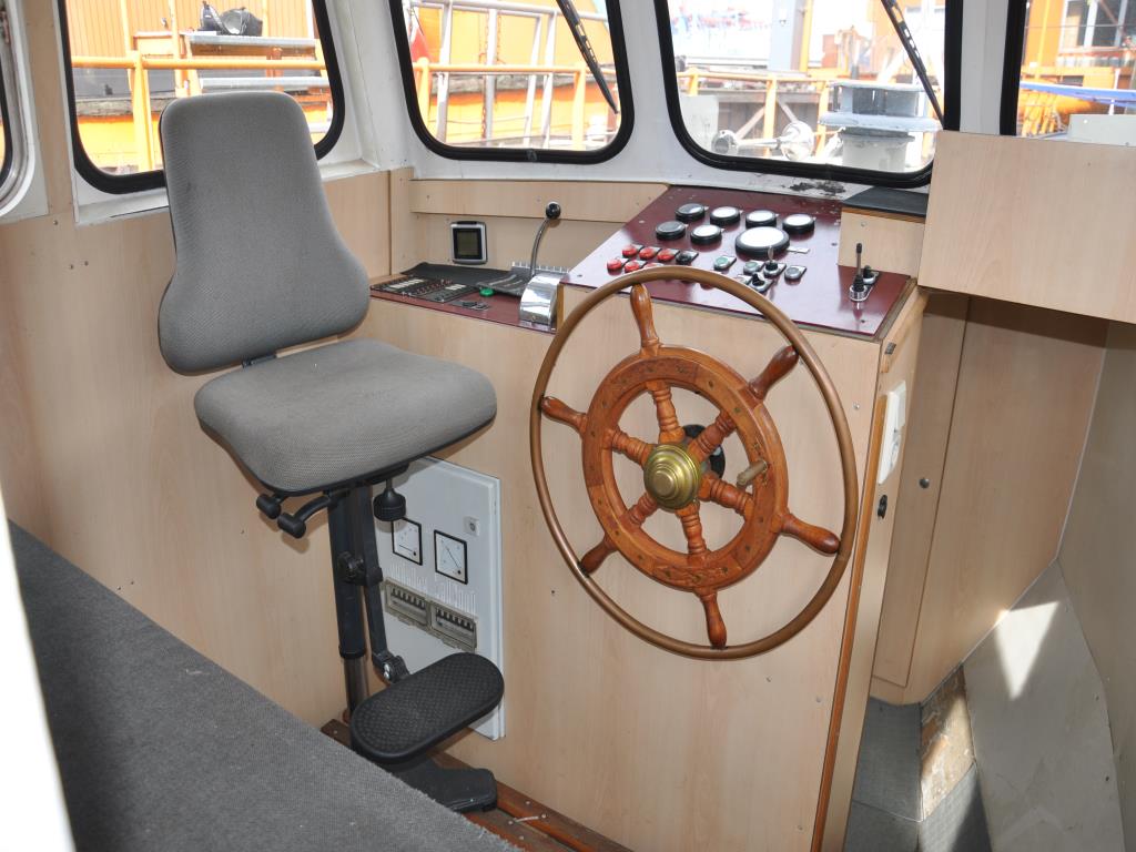 harbor watercrafts/ pontoons-5