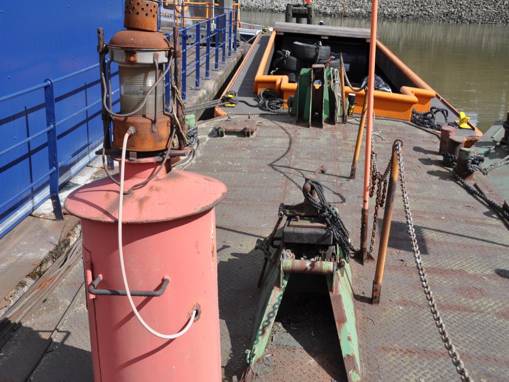 harbor watercrafts/ pontoons-11