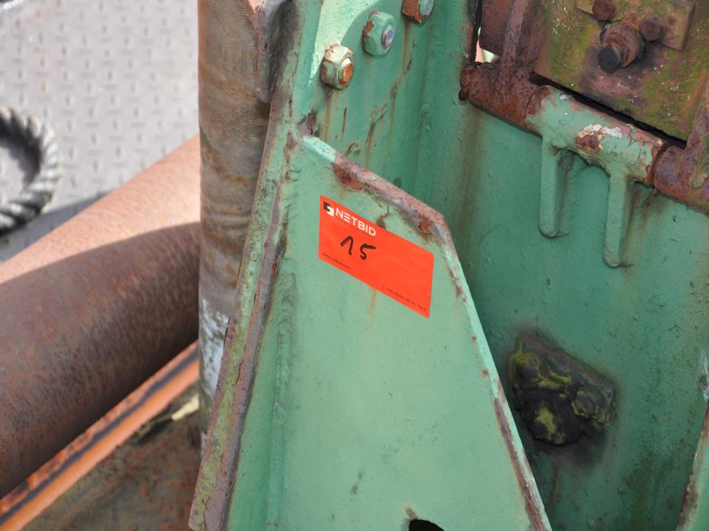 harbor watercrafts/ pontoons-2