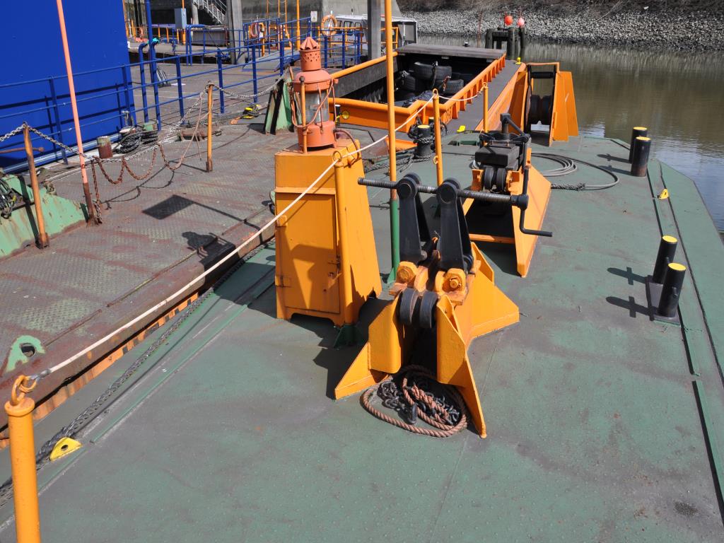 harbor watercrafts/ pontoons-9