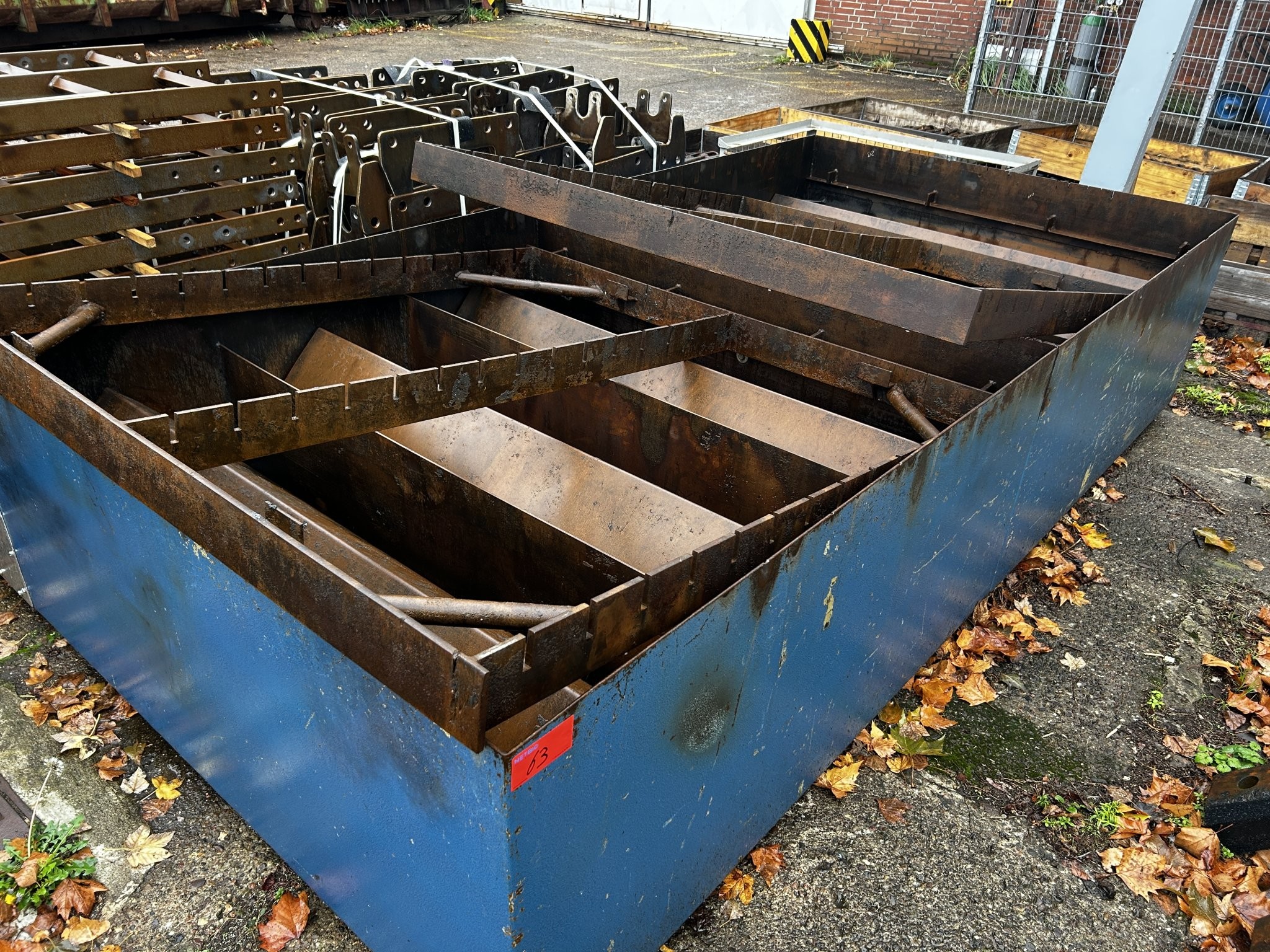 équipement technique soigné provenant de l'environnement portuaire-8