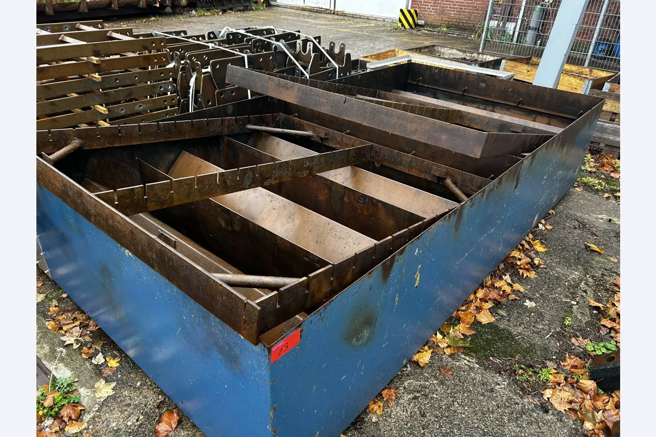 Technical equipment from the port environment-8