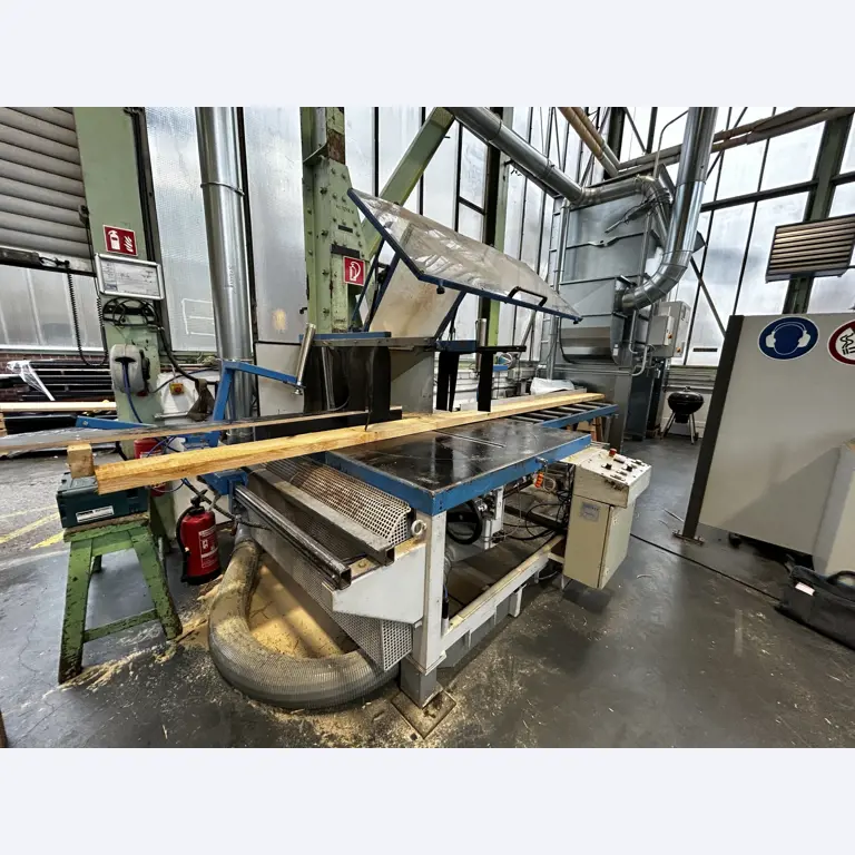 goed onderhouden technische uitrusting van het havengebied-2