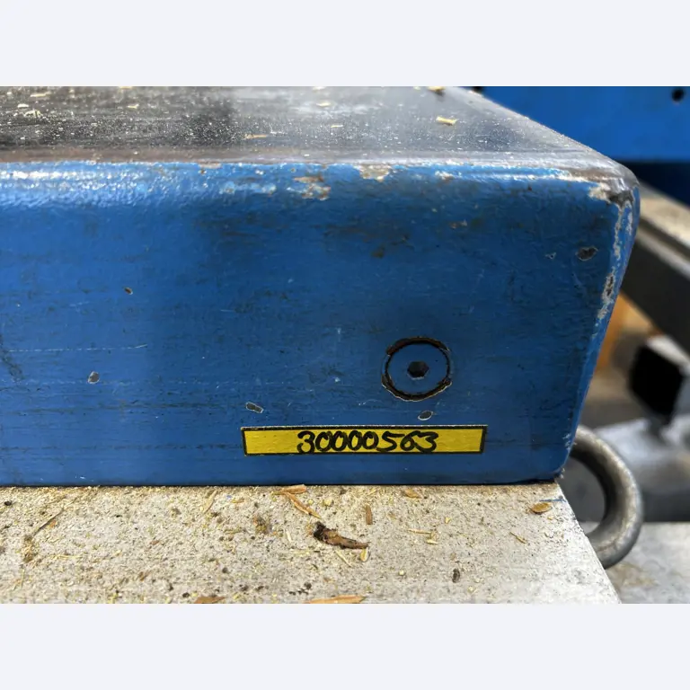 goed onderhouden technische uitrusting van het havengebied-9