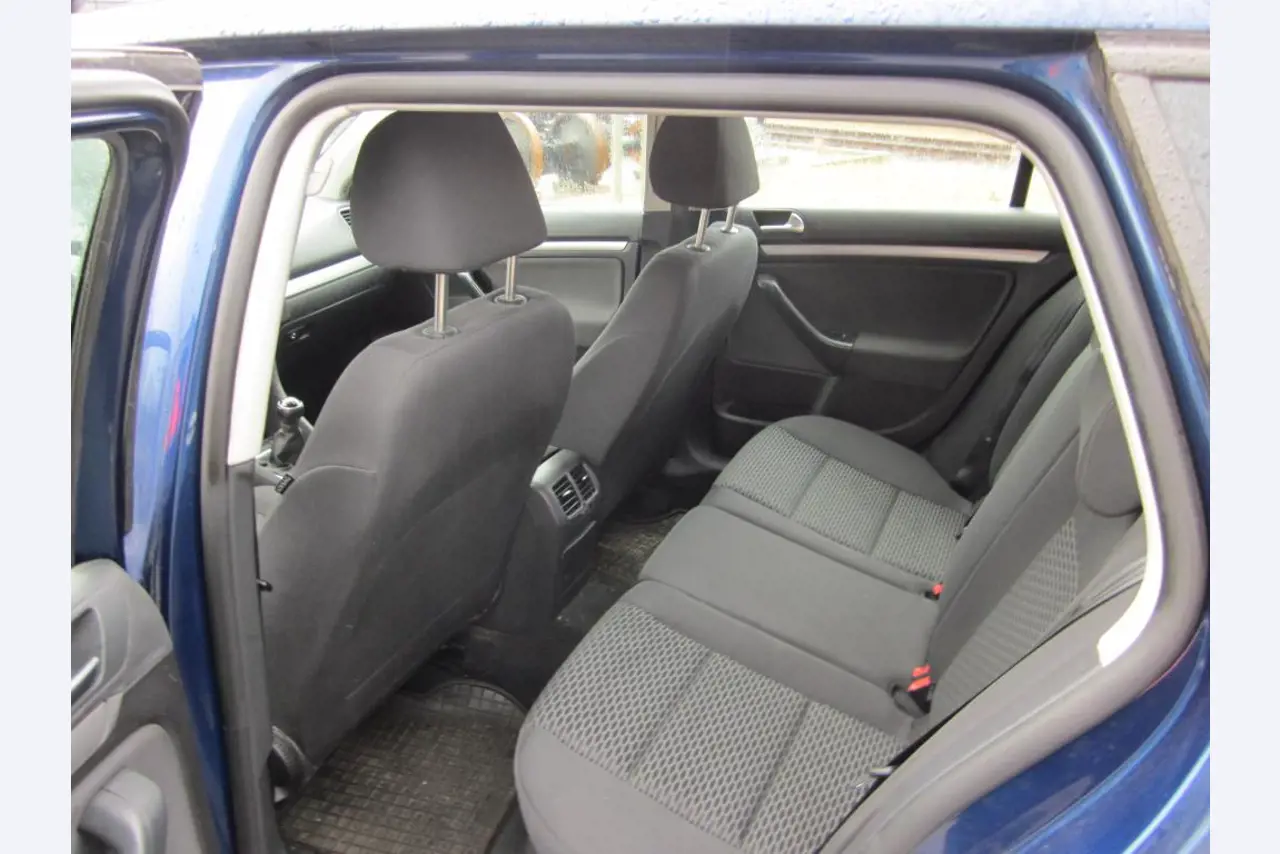 Well-maintained Vehicles-3
