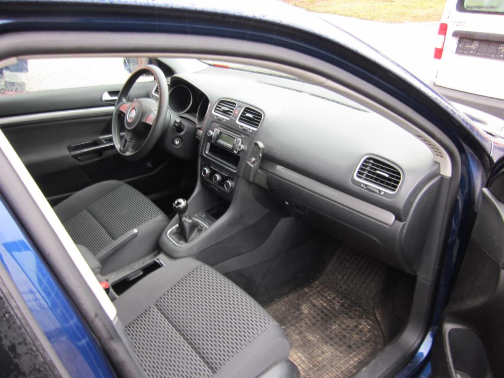 Well-maintained Vehicles-5