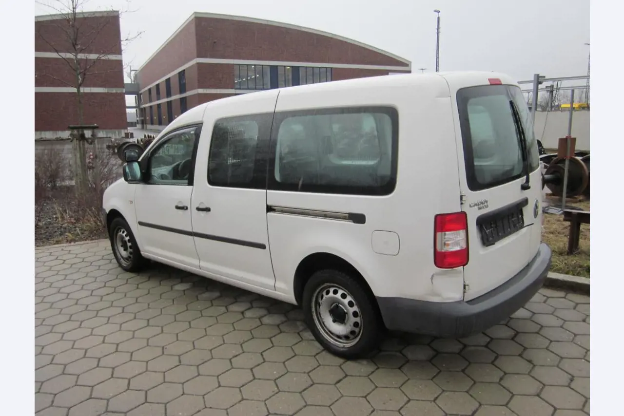 Well-maintained Vehicles-3